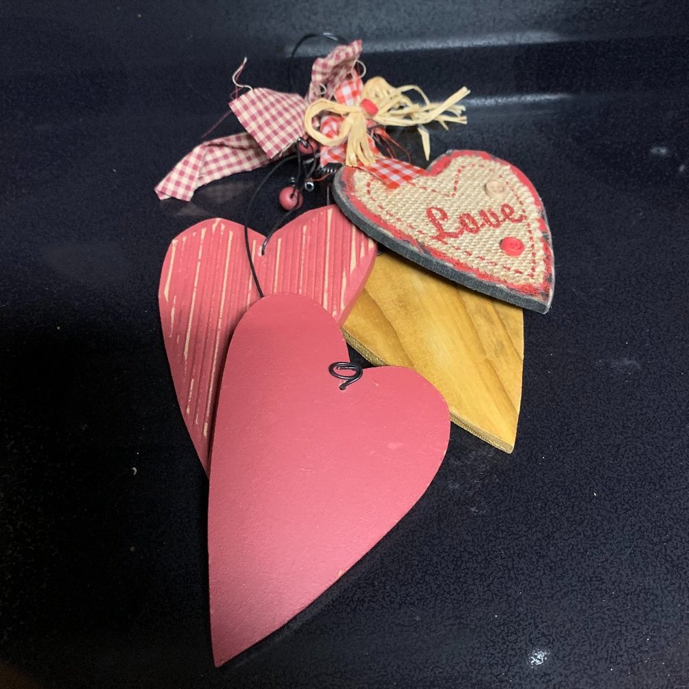 Wooden Heart Valentine LOVE wall decor